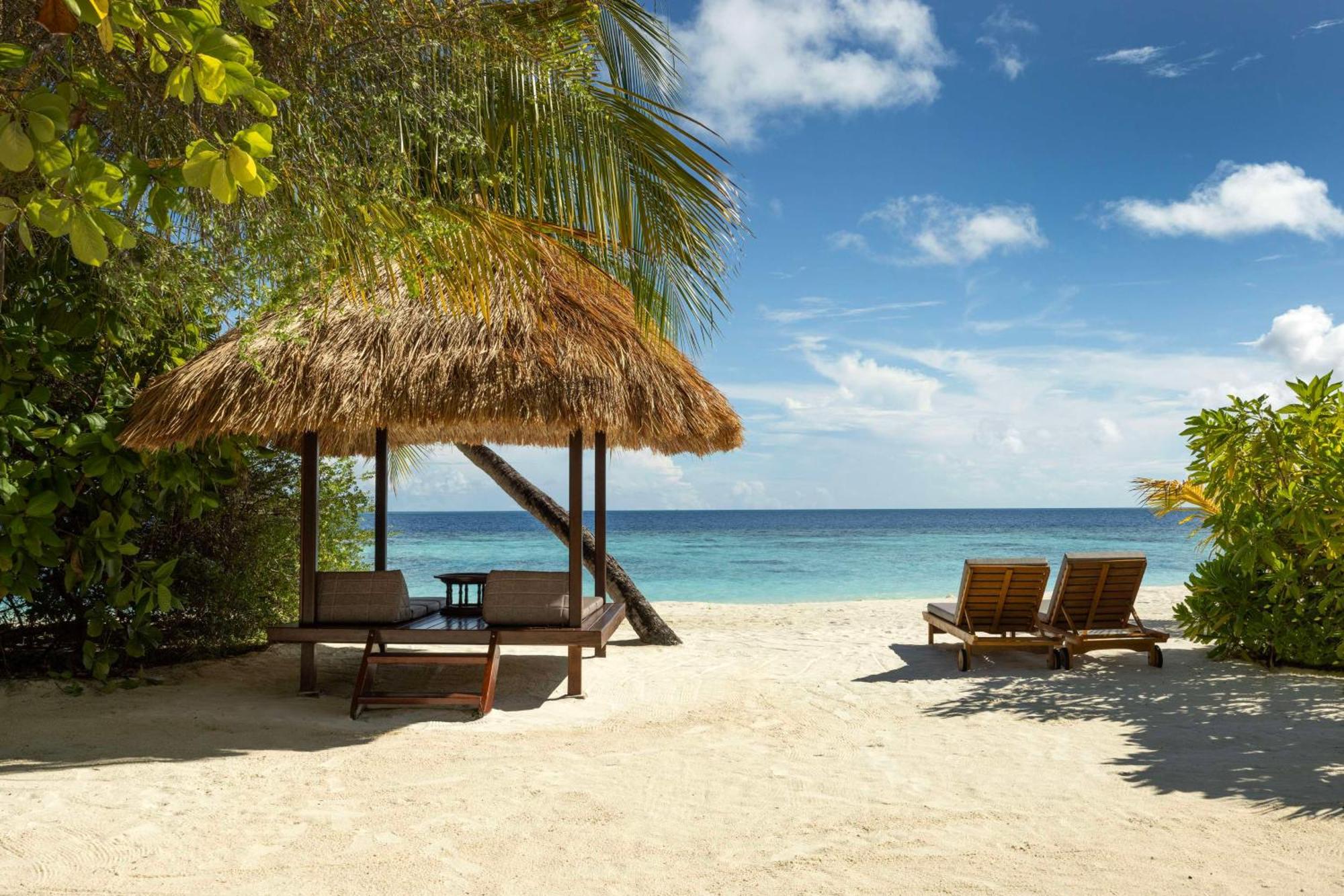 Курортний комплекс Banyan Tree Vabbinfaru